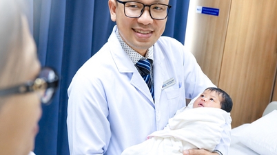 자신이 영구적인 불임이라고 생각했던 40세 남성이 단 한 가지 일을 통해 뜻밖에도 두 딸을 얻게 되었습니다.