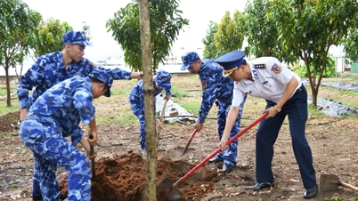 A Guarda Costeira da Região 3 lança o 'Festival de Plantio de Árvores' em memória do Presidente Ho Chi Minh.