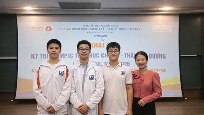 Uczniowie z Hanoi znaleźli się w pierwszej dziesiątce najlepszych uczniów w konkursie APMO w Wietnamie.