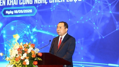 'Büyük projelerin' devreye alınması, stratejik teknolojilerin geliştirilmesinin hızlandırılması.