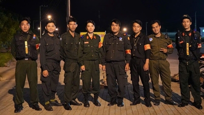 ຕອນກາງເວັນລາວສະແດງເປັນ "ຊຸນອູ່ກົງ", ຕອນກາງຄືນລາວຟ້າວອອກໄປຊ່ວຍເຫຼືອຜູ້ທີ່ຕົກຢູ່ໃນຄວາມທຸກຍາກ.