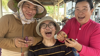« Plus le marché d'An Khuong est vide, plus les gens mangent » : une série de vidéos du delta du Mékong ravit les internautes.