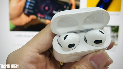 Objevte funkci bezdrátového sdílení zvuku AirPods.
