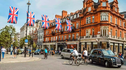 Britská vláda se omlouvá za zmírnění sankcí proti Rusku.