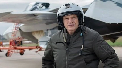 นักบินทดสอบระดับตำนานเปรียบเทียบเครื่องบิน Su-57D กับเครื่องบินที่นั่งเดียว