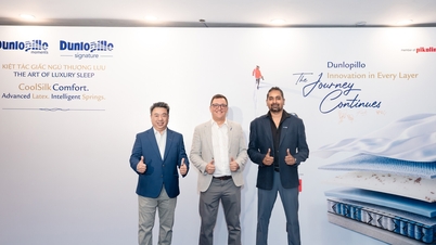 Компания Dunlopillo выпускает CoolSilk Comfort, предназначенный для «роскошного сна».