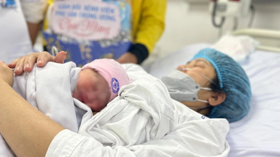 7월 1일부터 어머니들은 500만 VND 이상의 보조금을 받게 됩니다.