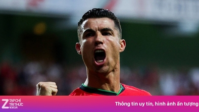 Ronaldo làm điều không tưởng