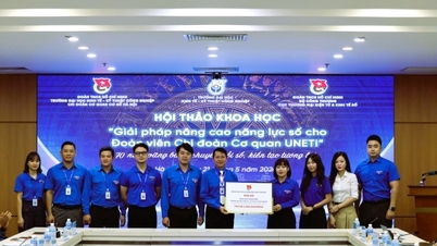 Enhancing digital skills for youth union members in the new era.