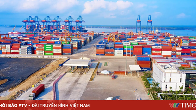 Imports and exports are close to reaching the $400 billion mark.