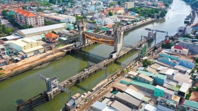 Hô Chi Minh-Ville accélère la réalisation de deux projets d'infrastructure clés.