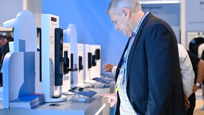 Os avanços da TCL em tecnologia de telas e dispositivos inteligentes.