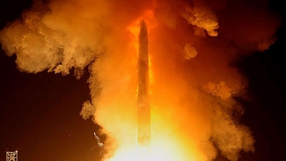 Die Minuteman III-Rakete mit einer Geschwindigkeit von Mach 23 und einer Reichweite von 13.000 km kann jedes Ziel weltweit zerstören.