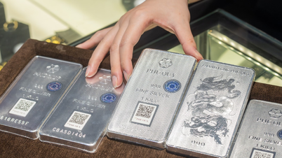本日2026年5月22日の銀価格は下落傾向が続き、銀地金は1kgあたり約200万ベトナムドン下落した。