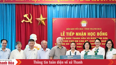 សាខា BIDV ក្នុងខេត្តបានផ្តល់អាហារូបករណ៍ដើម្បីបង្ហាញពីការដឹងគុណដល់កូនៗរបស់នាយទាហាន និងពលទាហាន។
