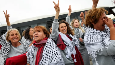 Izrael wydala setki międzynarodowych aktywistów, którzy brali udział w konwoju z pomocą dla Gazy.