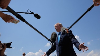 Ông Trump 'chê' Mỹ thua xa Nga về tàu phá băng