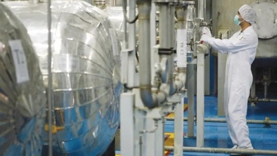 Uranium yang diperkaya Iran: Rusia menawarkan bantuan penyimpanan, Tehran mengarahkan untuk tidak mengangkutnya ke luar negara.