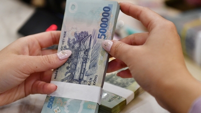 При получении 5 миллионов донгов или более за одну транзакцию может быть произведено удержание 10% от суммы подоходного налога с физических лиц.