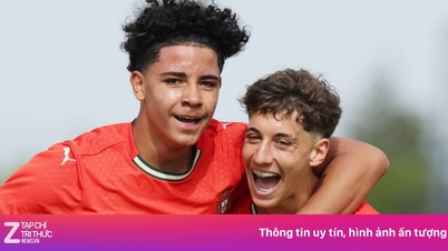 De zoon van Ronaldo scoorde twee doelpunten.