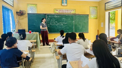 Que Lam High School, Phu Tho province, improves the quality of graduation exam preparation.