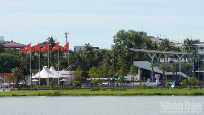Article 1: Construction along the Perfume River exceeds permitted height, resulting in nearly 600m² of additional space beyond the approved plan.