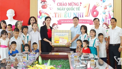 Visiting and giving gifts to children in special circumstances.