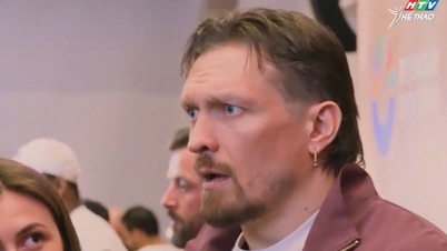 Usyk ແລະ Verhoeven ພ້ອມແລ້ວສຳລັບການປະເຊີນໜ້າຂອງພວກເຂົາໃນປະເທດເອຢິບ.