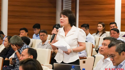 Khanh Hoa vede dialog s úředníky a státními zaměstnanci na úrovni obcí.