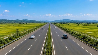 Foram apresentadas propostas para investir em mais de 30 km da Autoestrada Norte-Sul (trecho oeste), que atravessa as províncias de Hanói e Phu Tho.