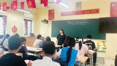 Komunita Van Dinh: Důkladná příprava a příznivé podmínky pro studenty skládající přijímací zkoušky do 10. ročníku.