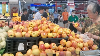 Hanoi stymuluje wydatki konsumentów, aby osiągnąć dwucyfrowy wzrost.