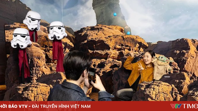Disney ໄດ້ເອົາແຄມເປນໂຄສະນາ "Star Wars" ຂອງຕົນຂຶ້ນສູ່ຄວາມສູງ 500 ແມັດ.
