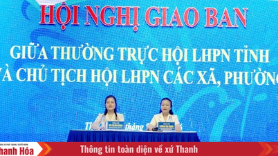 ການຝຶກອົບຮົມກ່ຽວກັບຫົວຂໍ້ວິຊາຊີບທີ່ກ່ຽວຂ້ອງກັບວຽກງານສະມາຄົມແມ່ຍິງ.