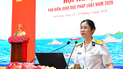 Nâng cao nhận thức pháp luật cho cán bộ, chiến sĩ Vùng 5 Hải quân