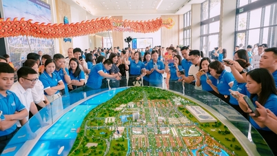 พิธีเปิดสำนักงานขาย Eurowindow Light City