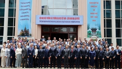 A terceira Conferência de Reitores Universitários Vietnã-Rússia tem início em Hanói.
