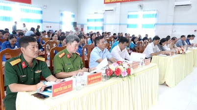 ຊຸມຊົນເມືອງເຈົາຟອງໄດ້ຈັດການສົນທະນາ ແລະ ຮັບຟັງຄວາມຄິດເຫັນຂອງສະມາຊິກສະຫະພັນ, ສະມາຊິກສະມາຄົມ ແລະ ປະຊາຊົນ.