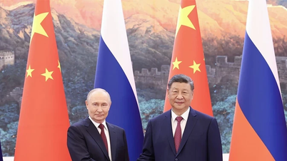 Rusland en China kondigen een reeks overeenkomsten aan na hun topontmoeting in Peking.
