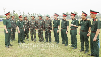 ທະຫານເຂດ 3 ກວດກາຜົນການປະຕິບັດໜ້າທີ່ໃນ 6 ເດືອນຕົ້ນປີ ທີ່ກອງບັນຊາການທະຫານແຂວງຮືງອຽນ.