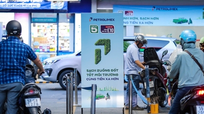 Giảm thuế để giảm giá xăng E10