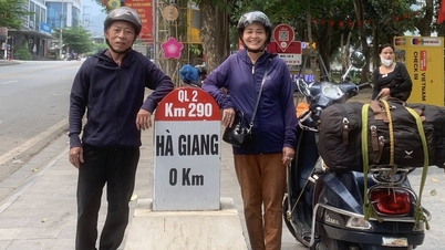 สามีวัย 70 ปี ใช้เวลา 11 ปี ขี่มอเตอร์ไซค์พาภรรยาเดินทางข้ามเวียดนาม เพื่อทำตามสัญญาที่ให้ไว้ตั้งแต่ยังหนุ่มสาว