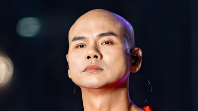 Phan Dinh Tung announces urgent news.