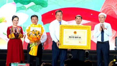 প্রায় ৭০০ বছর পুরোনো মা নাই প্রস্তরফলকটি জাতীয় সম্পদ হিসেবে স্বীকৃতি পেয়েছে।