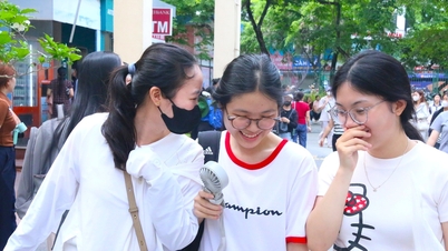 Hanoi Eğitim Üniversitesi'nin yetenek sınavına yaklaşık 23.000 aday katılarak rekor kırdı.