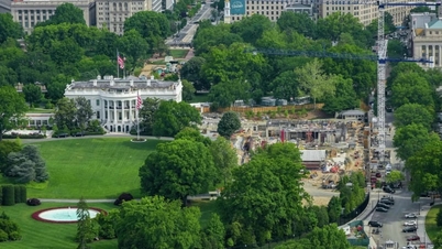 Leleplezések Trump titkos, hatszintes földalatti bunkeréről, amely a Fehér Ház mélyén található.