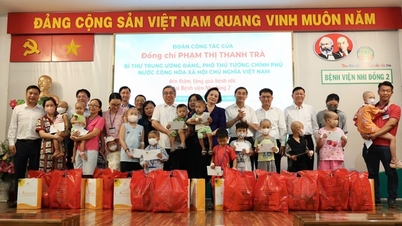 Phó Thủ tướng Phạm Thị Thanh Trà thăm bệnh nhi ung thư tại Bệnh viện Nhi đồng 2
