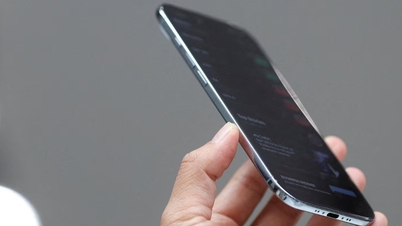 Xiaomi ने iPhone Air जैसे अल्ट्रा-थिन फोन के साथ आने वाली कठिनाइयों को स्वीकार किया है।