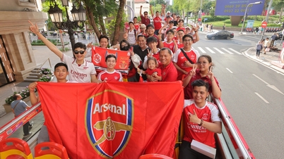 FPT Play ve Arsenal taraftarları, İngiliz Premier Lig şampiyonluğunu kazanmalarının ardından muhteşem bir kutlama yaptı.