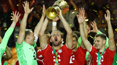 Harry Kane menjaringkan hatrik ketika Bayern Munich memenangi Piala Jerman.